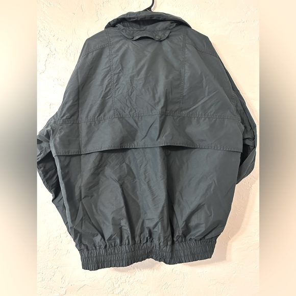 SOLD. Oversized winter jacket. Perfect for cold and rainy weather. - Picture 3 of 14